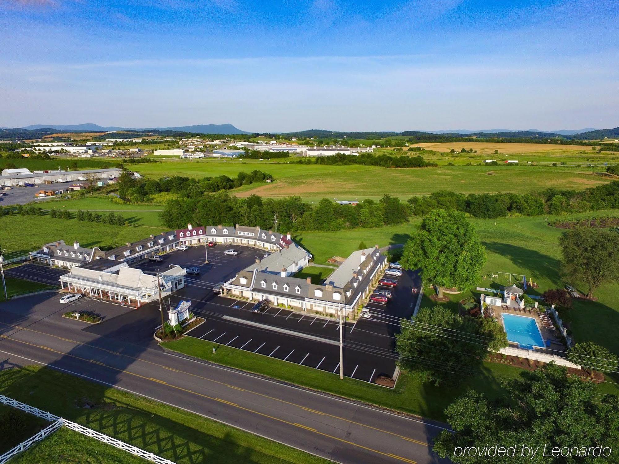 The Village Inn Harrisonburg Buitenkant foto